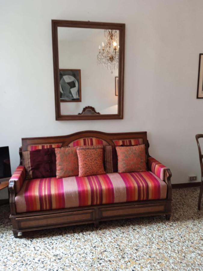 Ca' Margarita Apartment Venesia Bagian luar foto